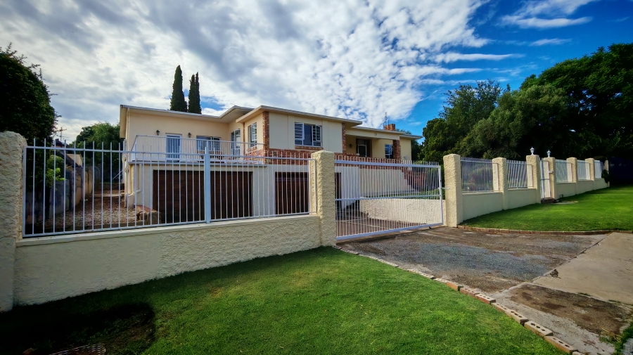 3 Bedroom Property for Sale in Cradock Eastern Cape